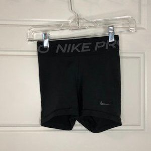 Black Nike Pros